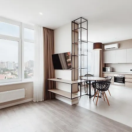 Pearl 44 Loft